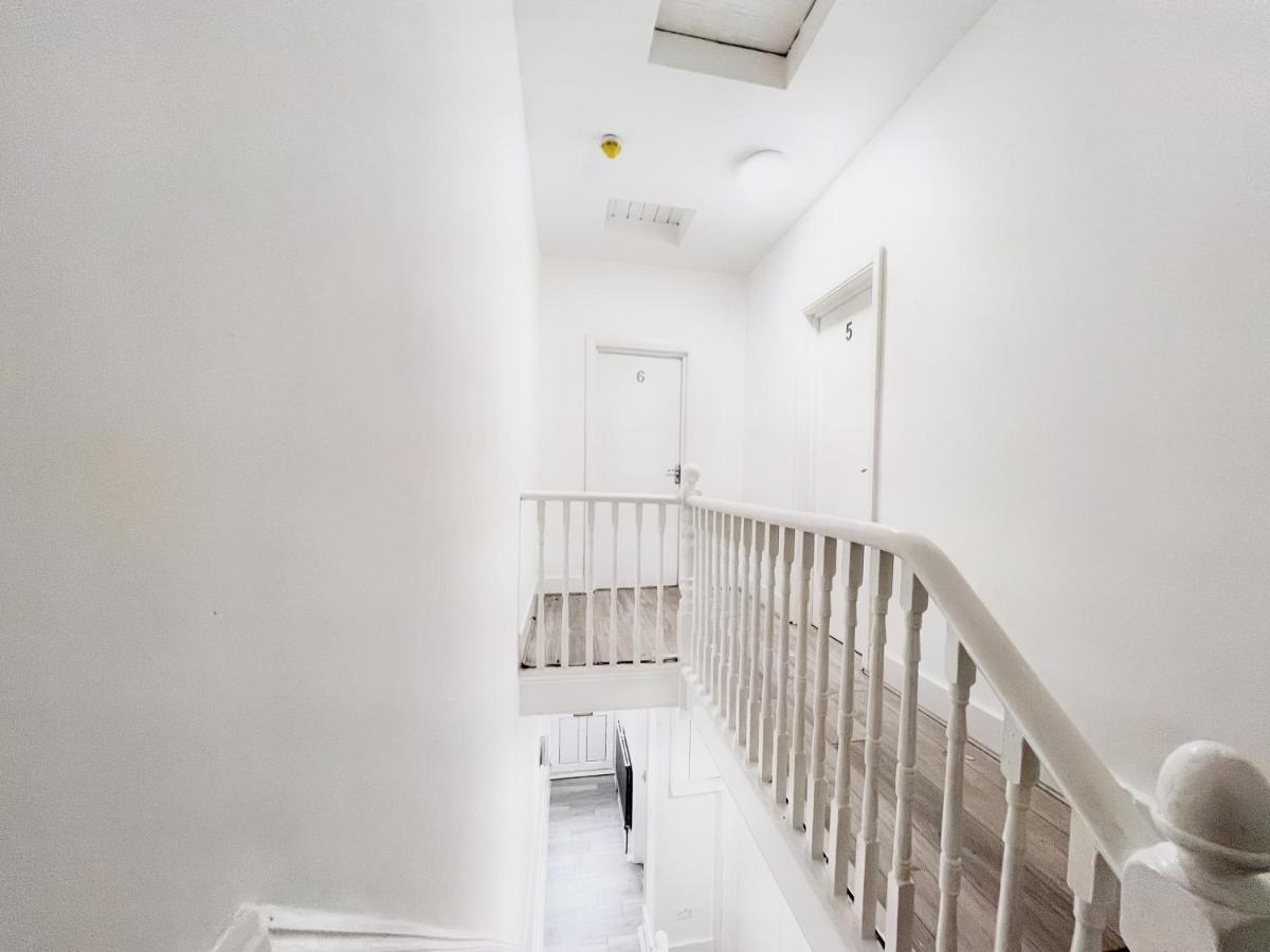 Modern Room In Centrally Located Apartment - Room 4 Лондон Екстериор снимка